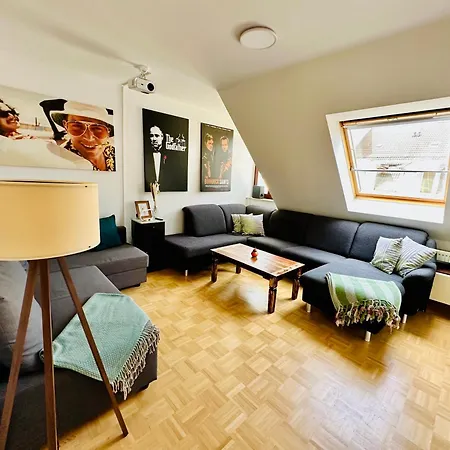 Massive Karli Loft - Over 130 Meters Floor Space - Home Theater Room - 4 Private Sleeping Areas - Best Location In Leipzig Exterior foto