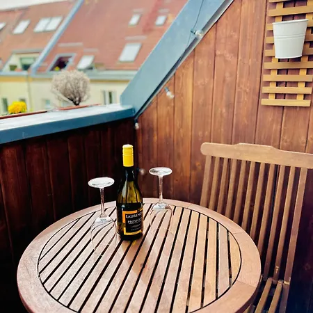 Massive Karli Loft - Over 130 Meters Floor Space - Home Theater Room - 4 Private Sleeping Areas - Best Location In Leipzig Exterior foto