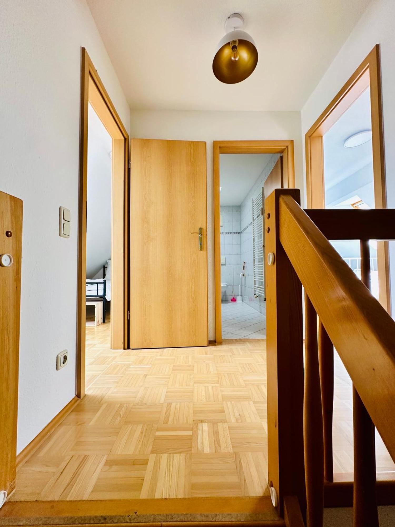 Massive Karli Loft - Over 130 Meters Floor Space - Theater - 4 Private Sleeping Areas - Location In Lejlighed Leipzig